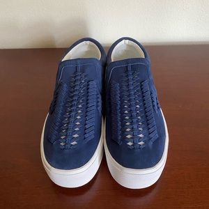 Brand new sneaker slide-on